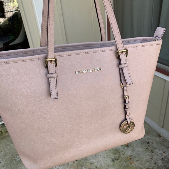michael kors jet set ballet pink